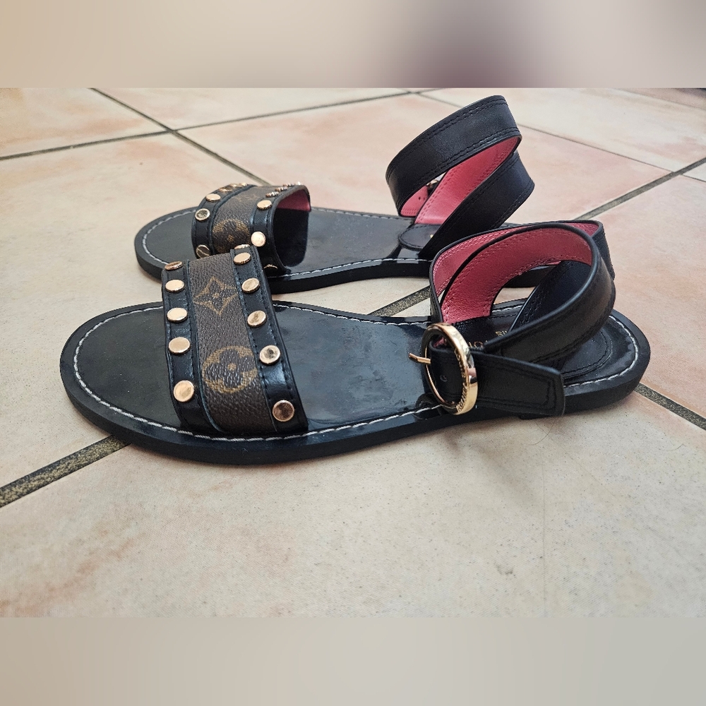 Louis Vuitton Passenger black brown LV logo studded flat 36 sandals
